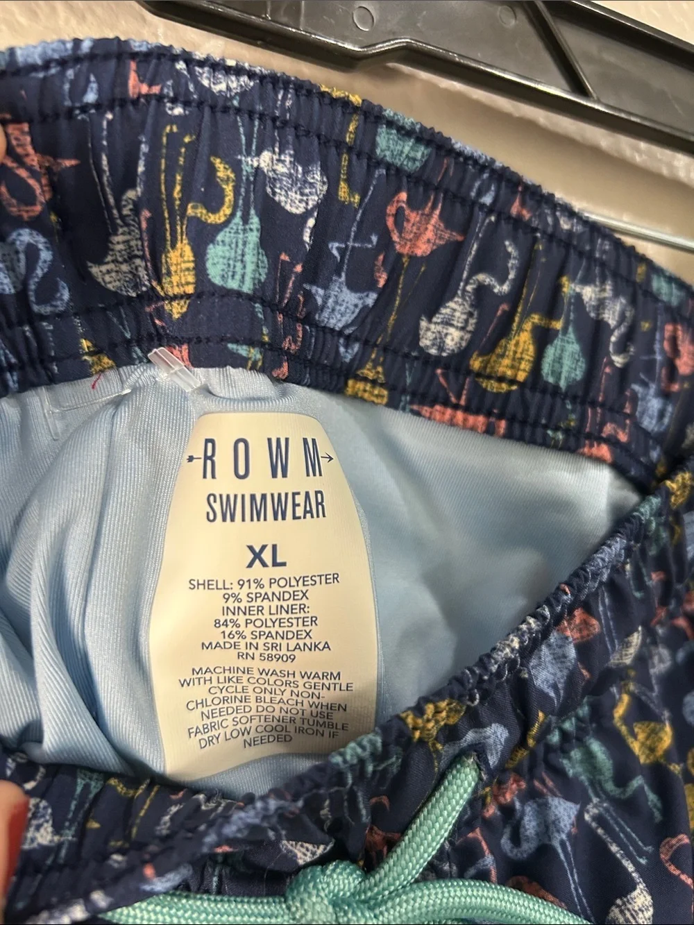 Rowm Men’s Navy Flamingo Swim Shorts with Mint Lining Sz XL Summer Casual TC0225